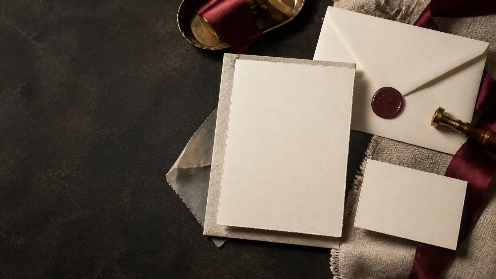 Invitation stationery and envelopes